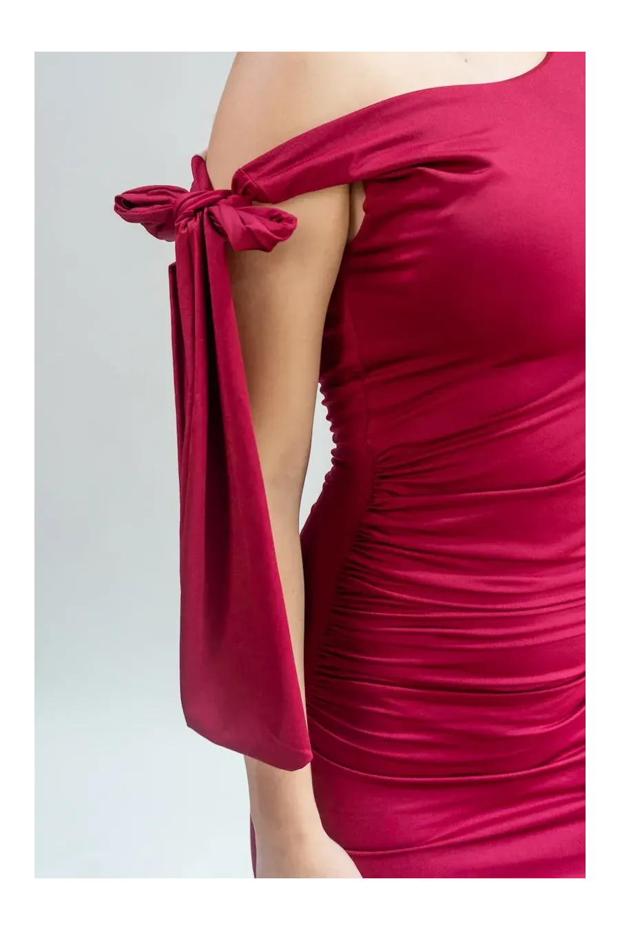ESSENCE DRESS VINO