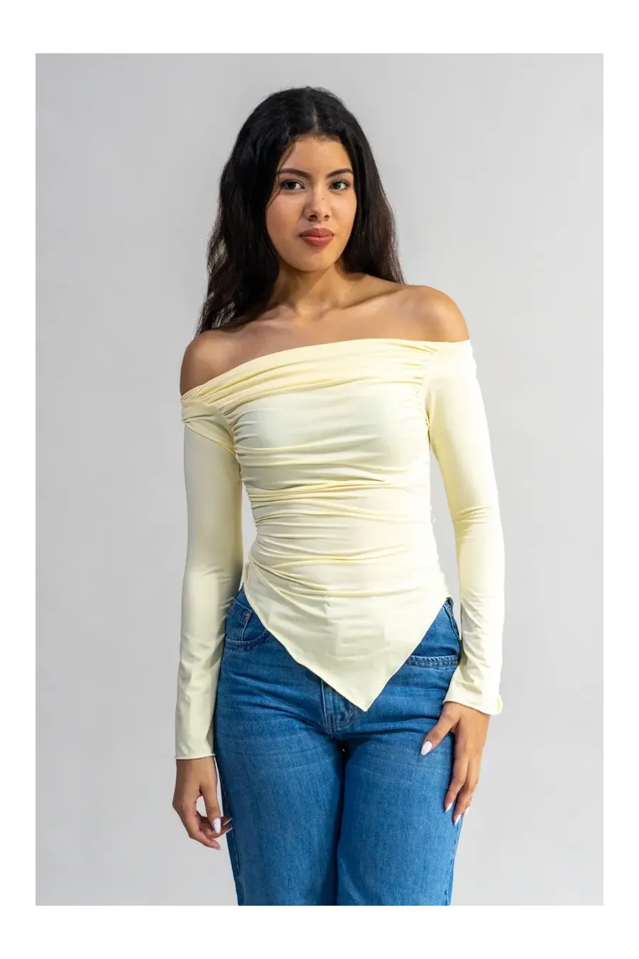 NUDE AMARILLA 2