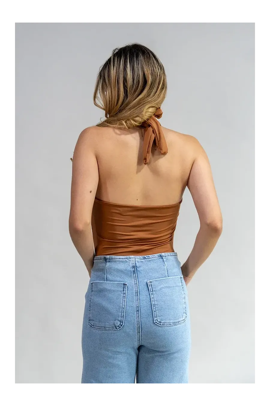 CUT OUT CANELA
