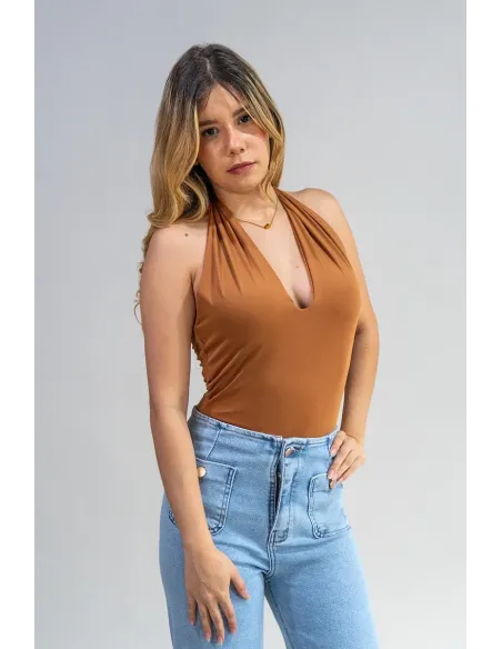 CUT OUT CANELA