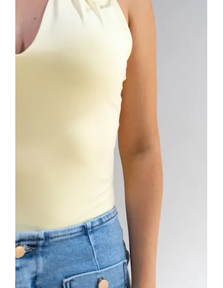 CUT OUT AMARILLA