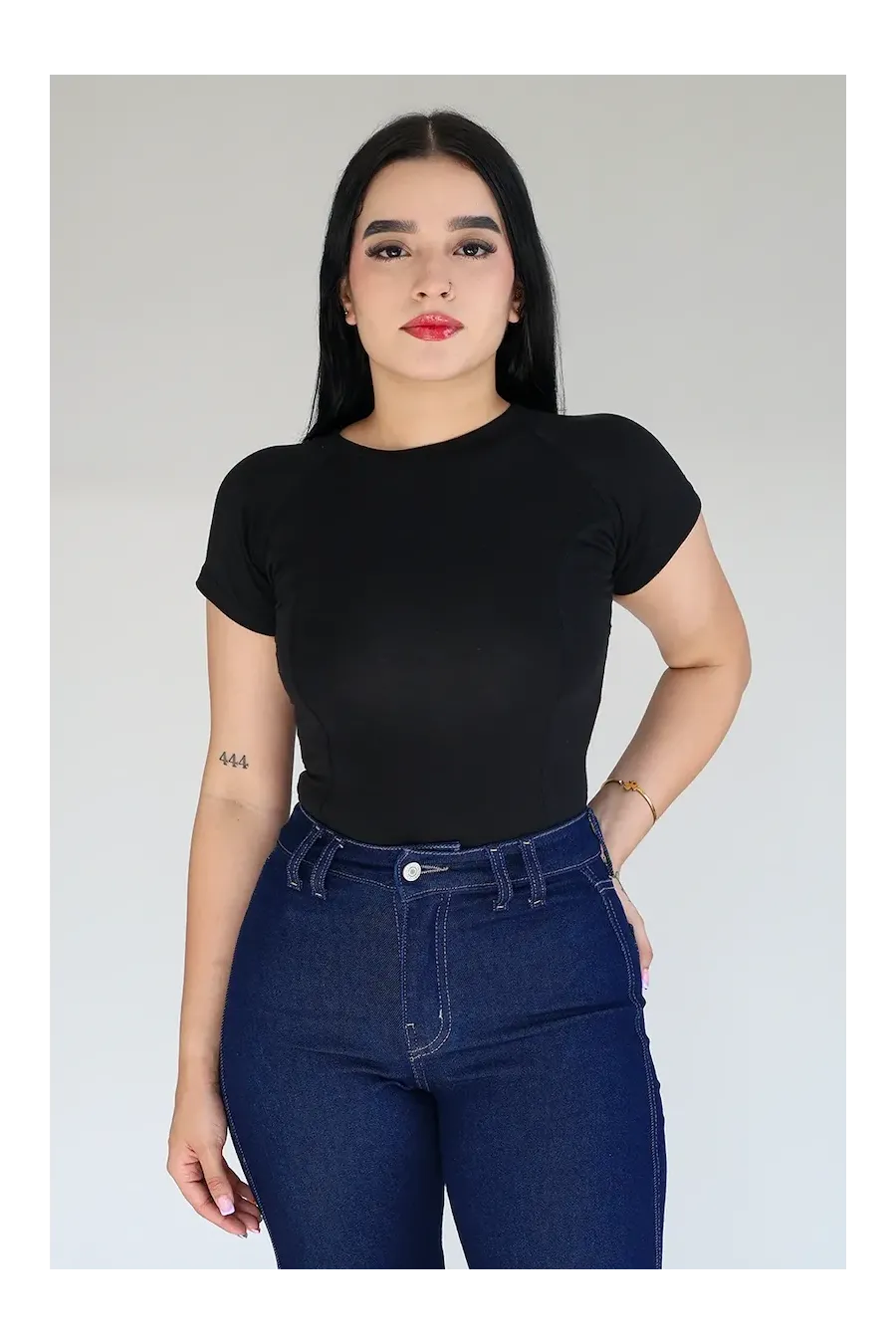 BABBY TEE NEGRA