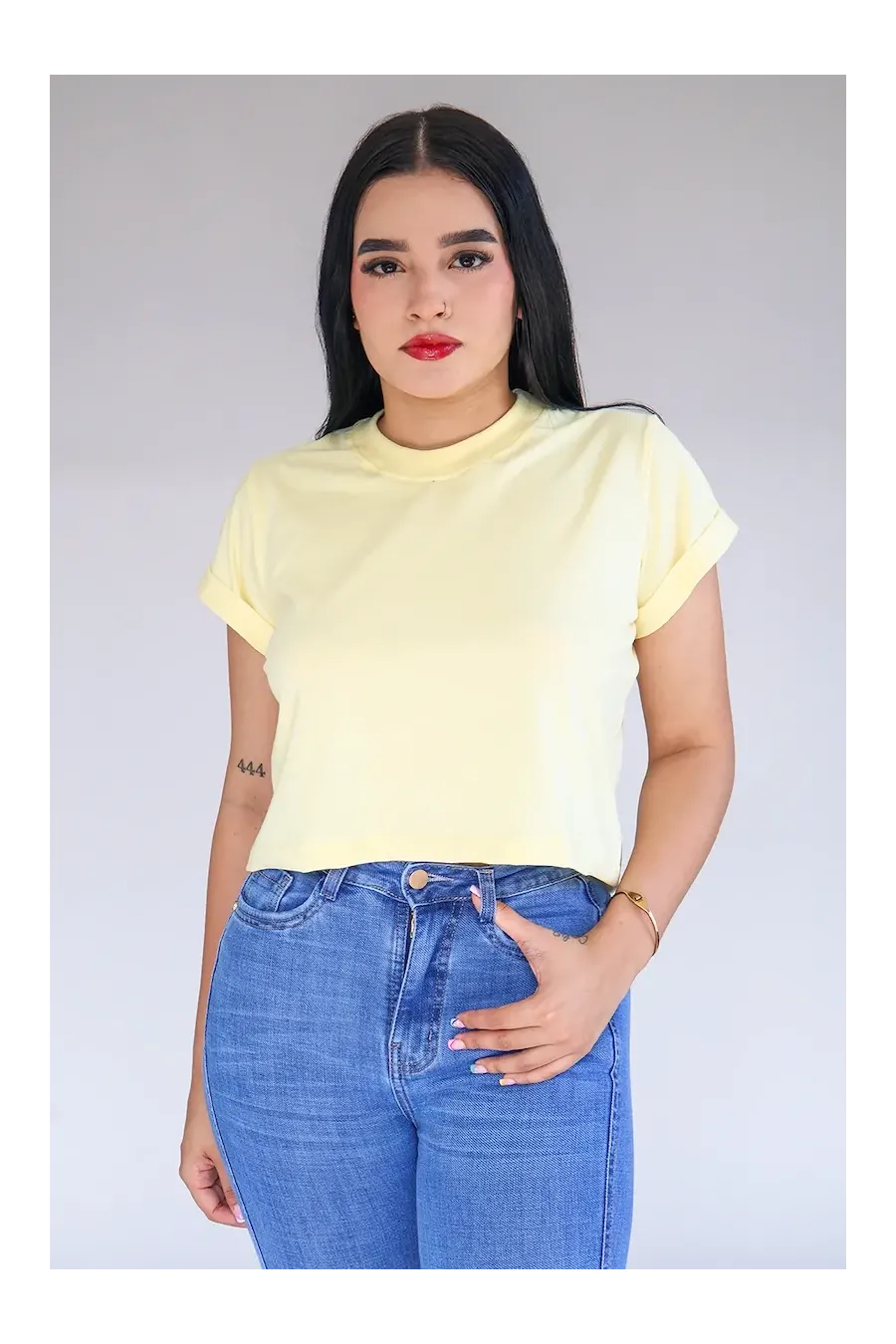 CROP TOP AMARILLA