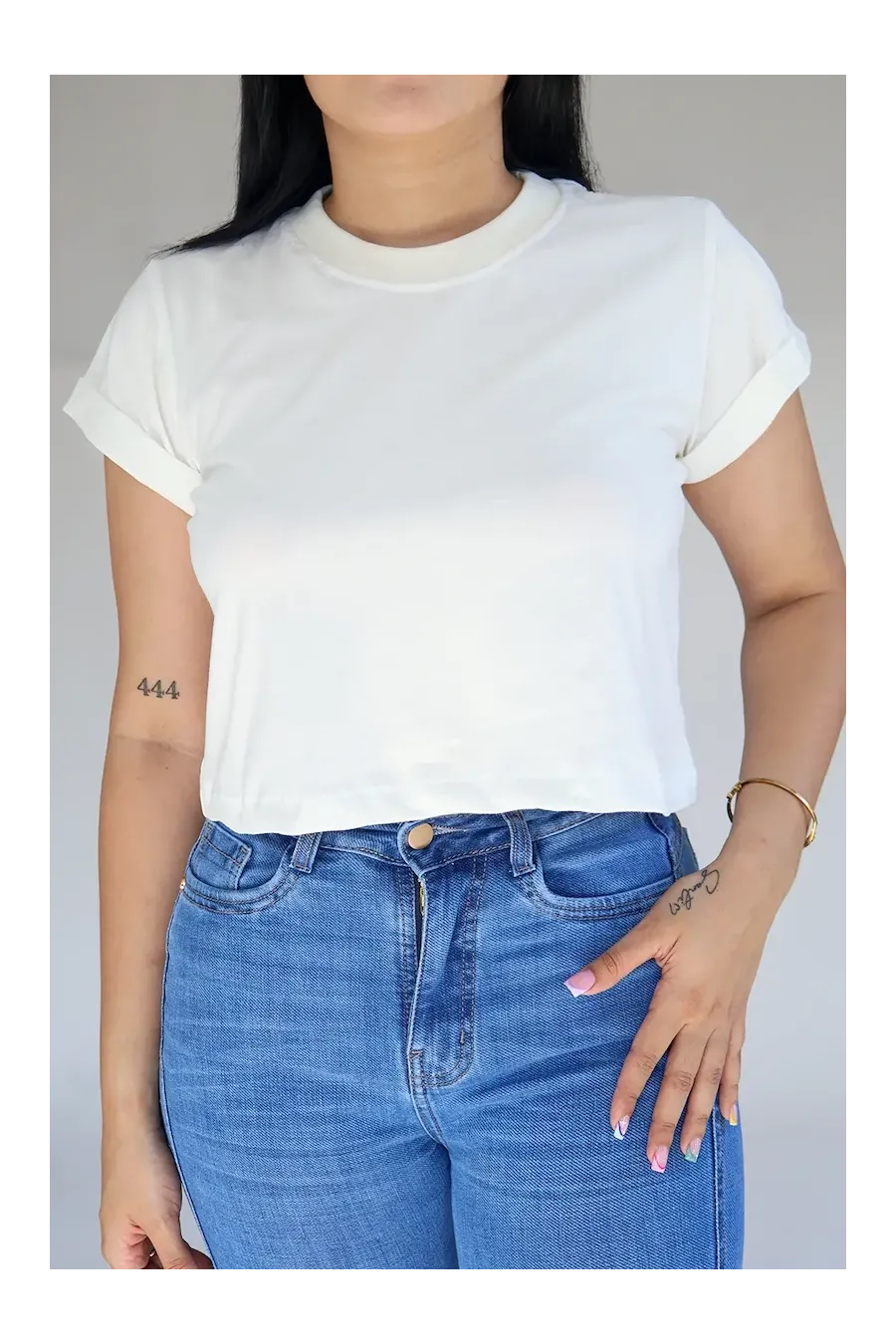CROP TOP BLANCA 2