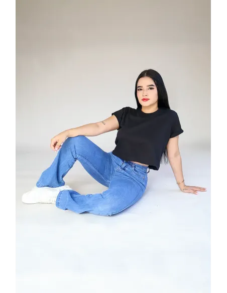 CROP TOP NEGRA