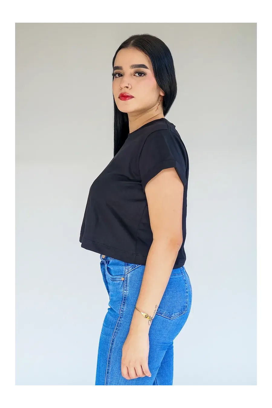 CROP TOP NEGRA