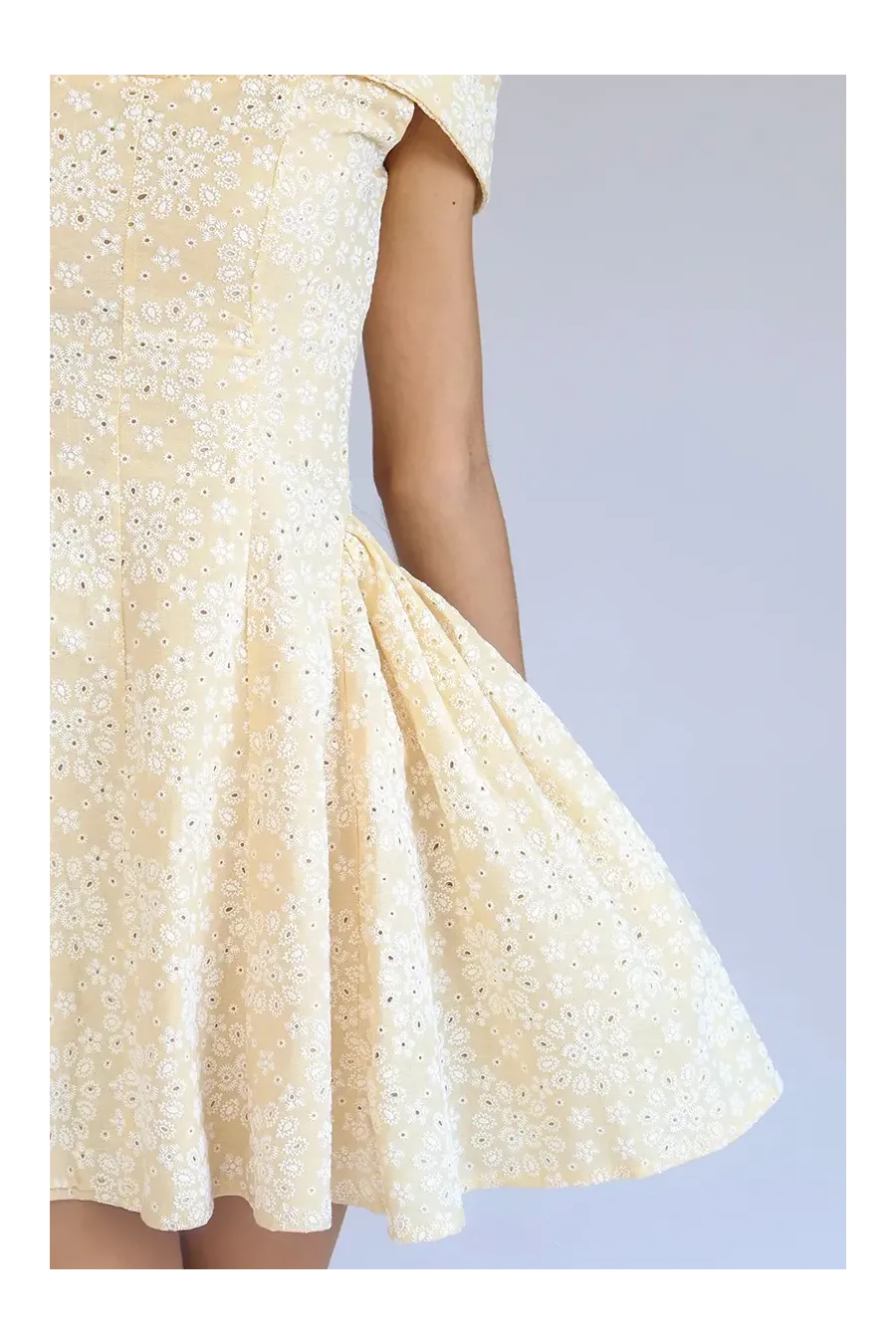 FLORAL SYMPHONY AMARILLA