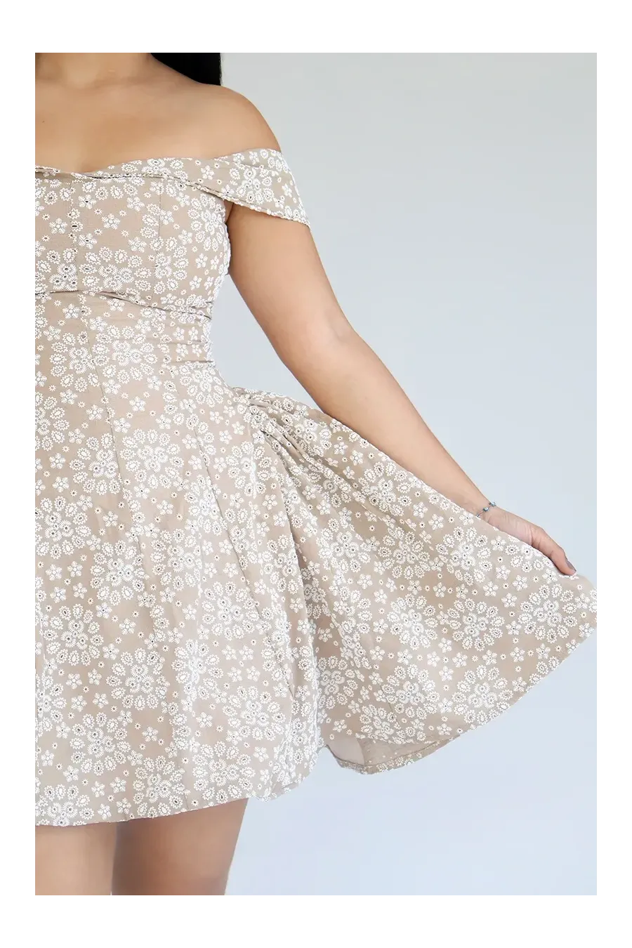 FLORAL SYMPHONY CAMEL