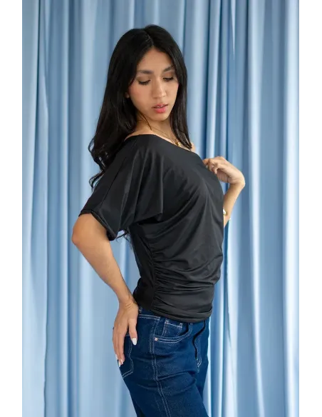 TOP RETRO NEGRA