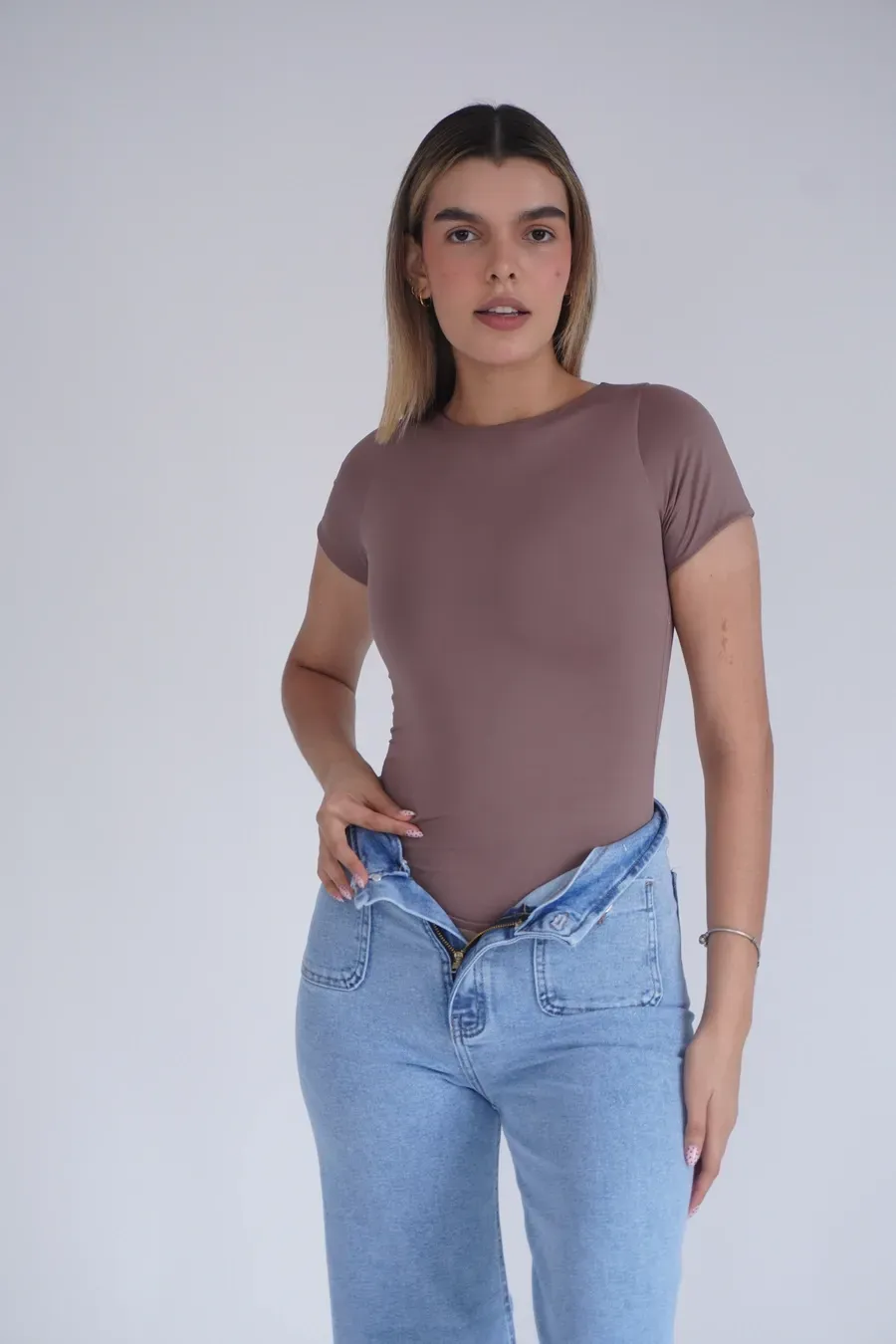 TSHIRT BÁSICA JOHNS