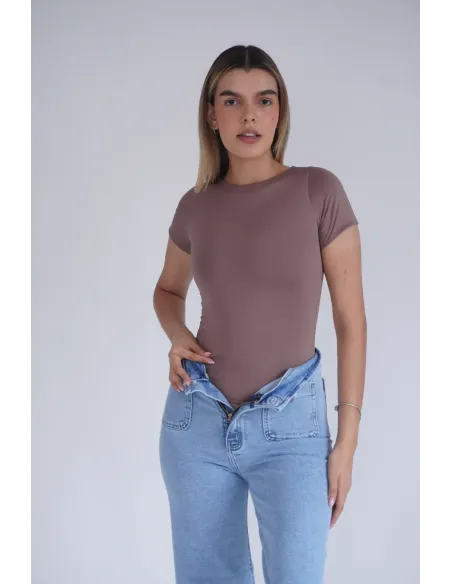 TSHIRT BÁSICA JOHNS